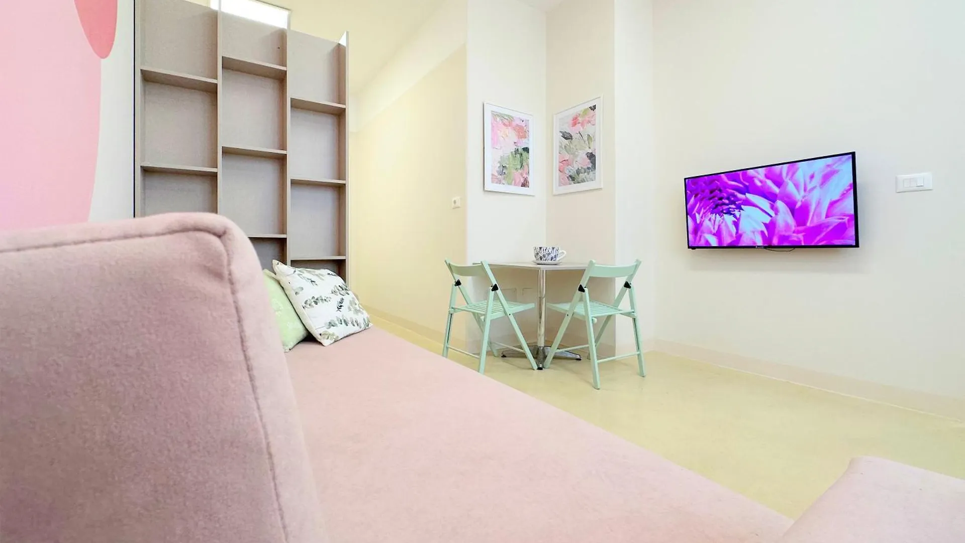 Summer Edition - Home By The Sea 1 - Res Golem  0*, Golem (Tirana)