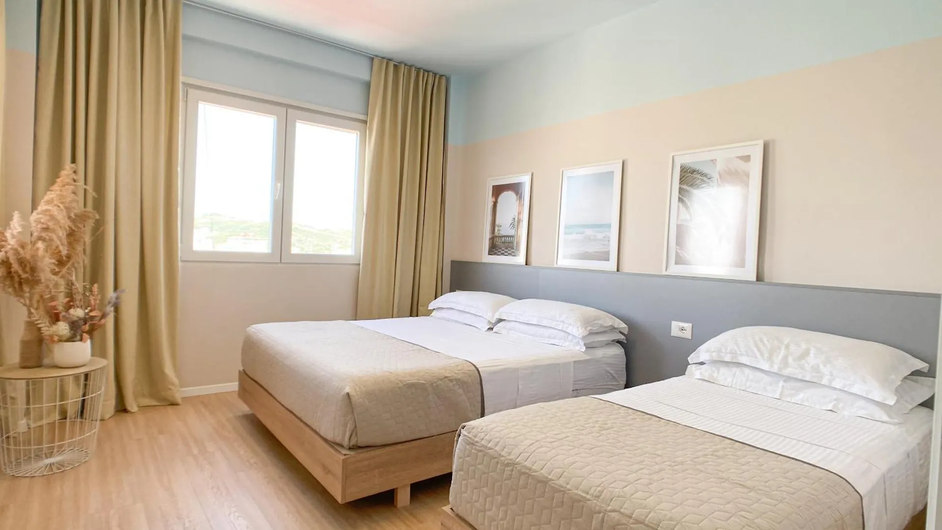 Summer Edition - Home By The Sea 1 - Res Golem  Apartment